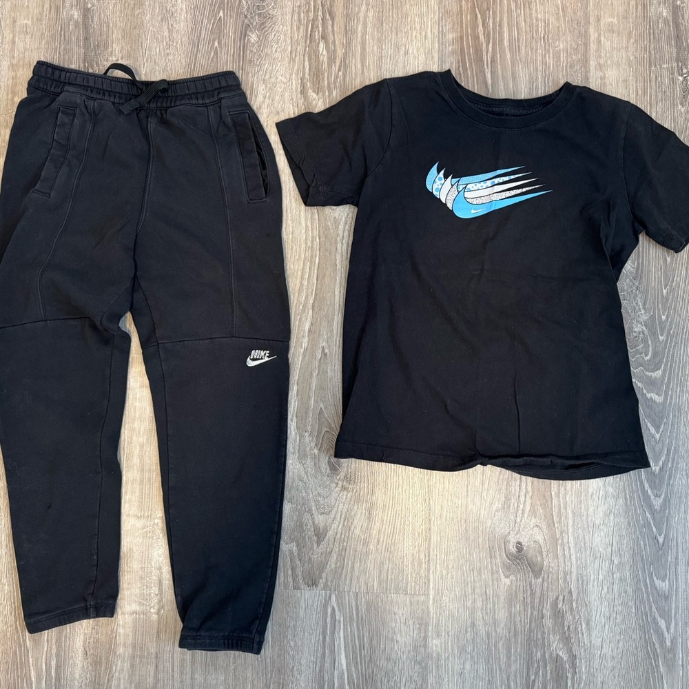 Nike Kids Black Jogger Pants and shirt. Size Large